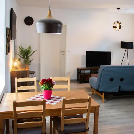 Kleines Haeuschen Zum Wohlfuehlen Apartment *
